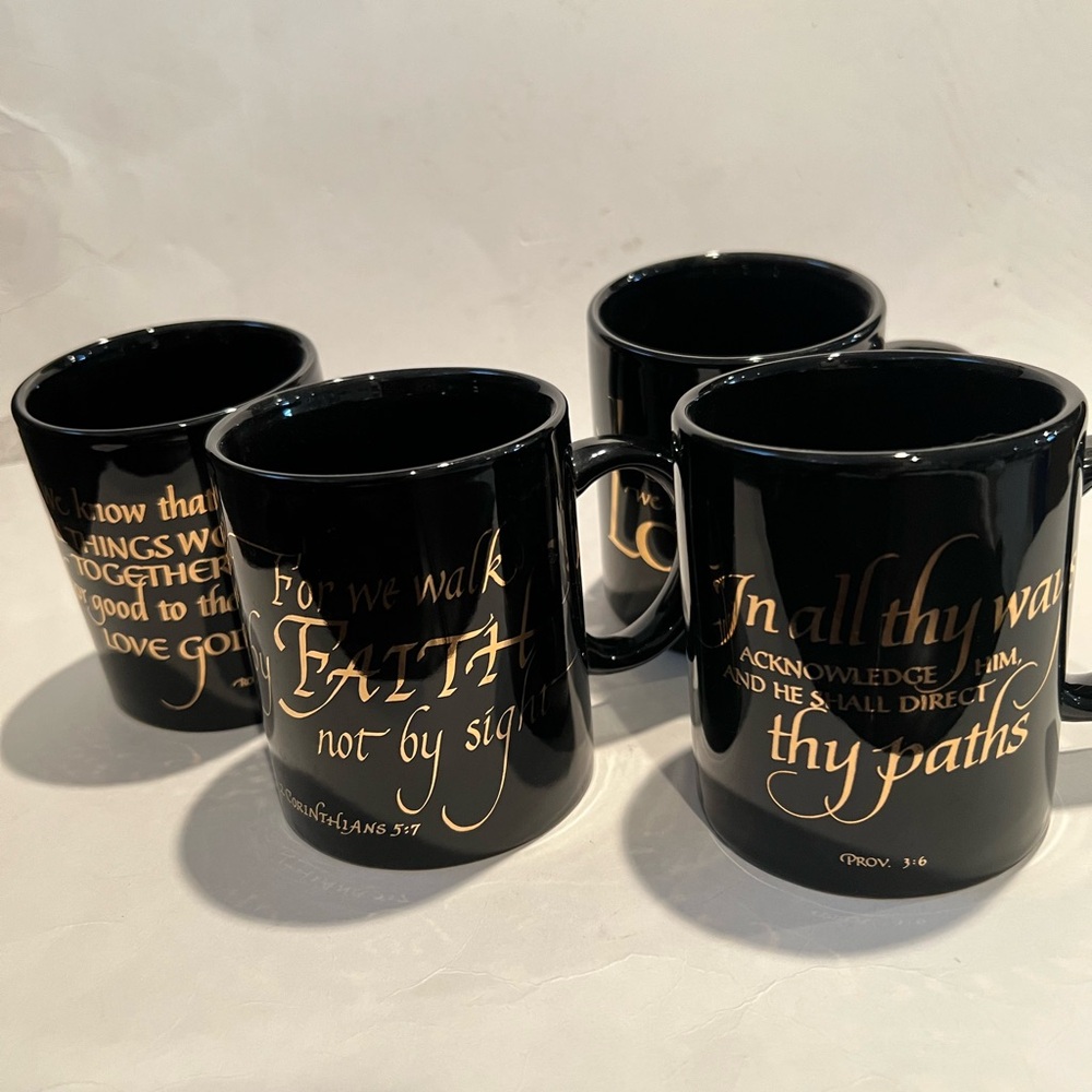 Black and gold  Faith Mugs Set